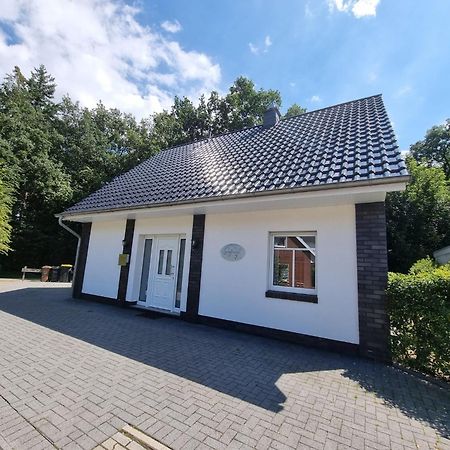 Ferienhaus Seejuwel Фризойте Экстерьер фото